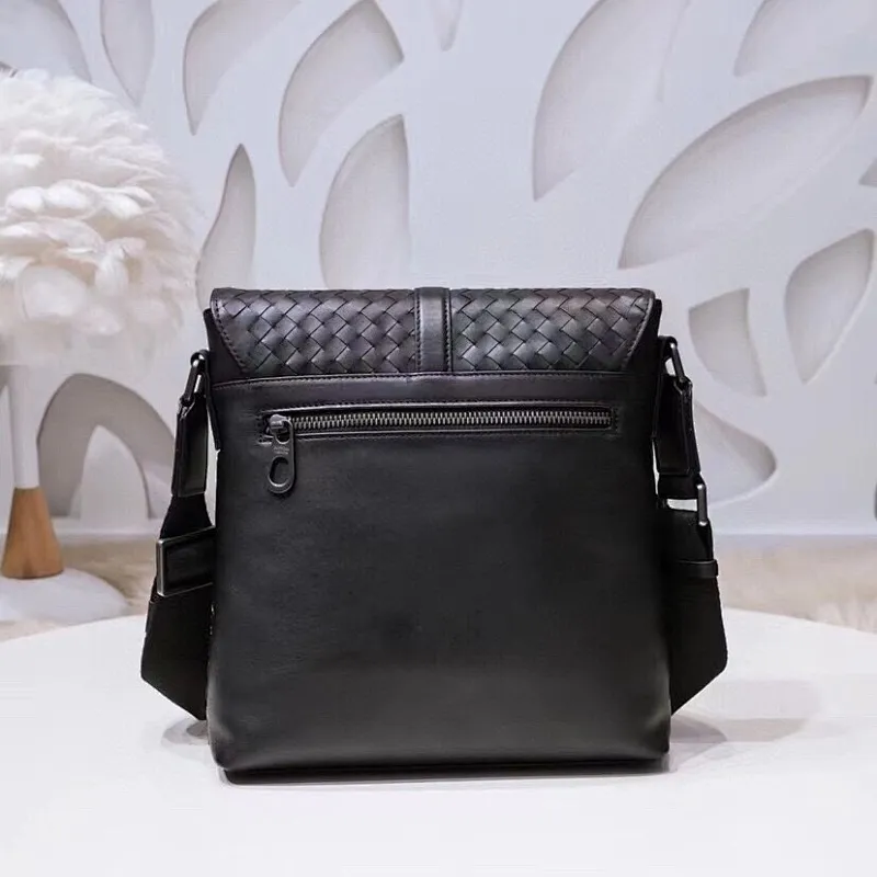 All categories 💚 Top version men’s bags 💚 BV 2024 new BV crossbody bag